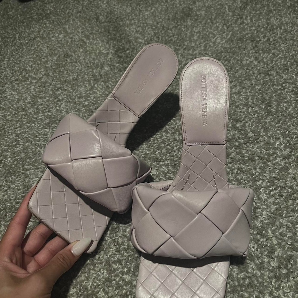 Lavender Bottega Veneta Heels